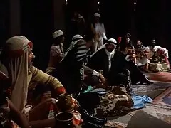 স্বর্ণকেশী দু: খ চোলে লাগে একটি সেক্সি ভিডিও বিএফ বিশাল কালো মোরগ